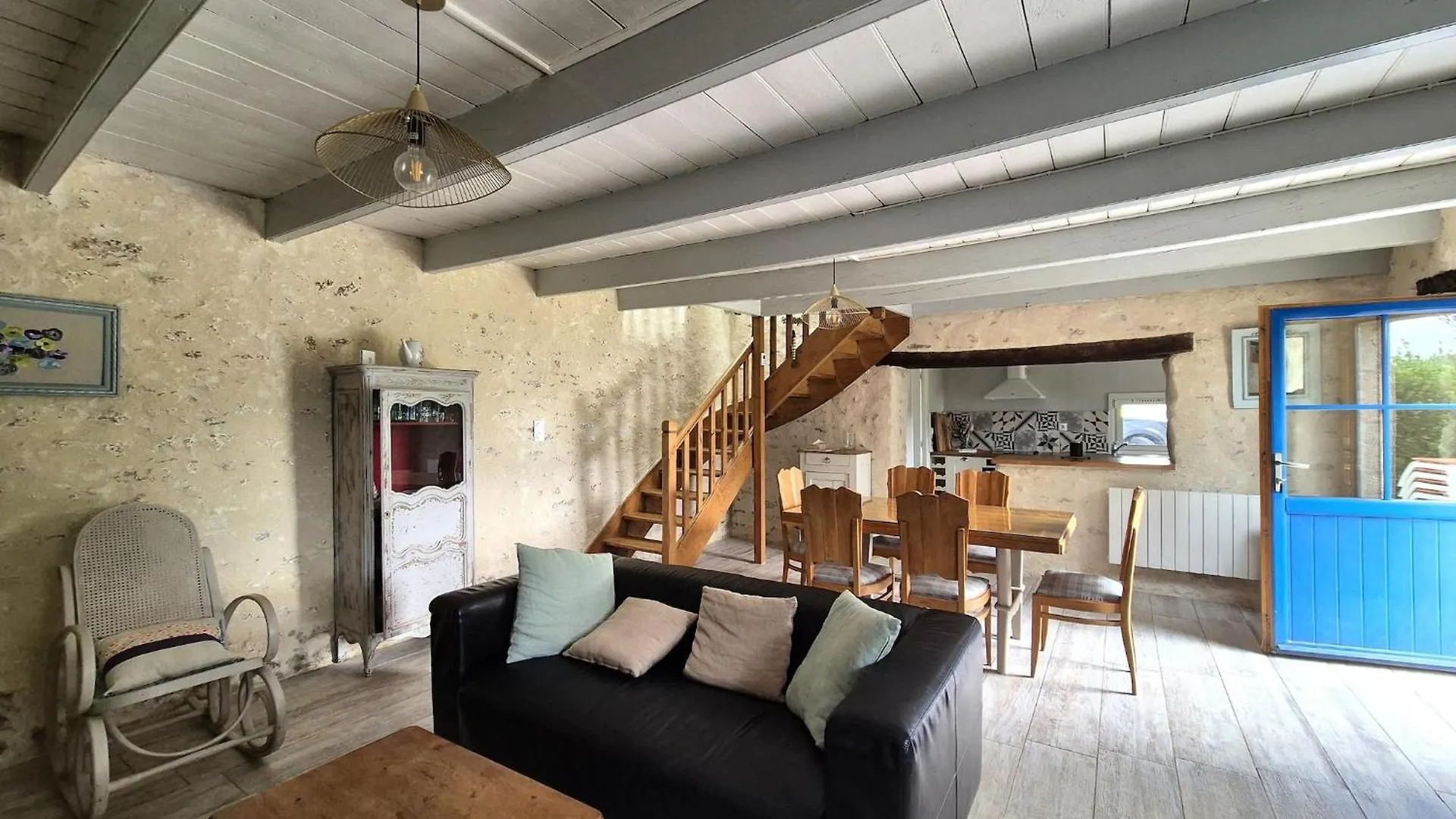 Holiday home Premium Penty In A Quiet Location Near The Beach Plougoulm
