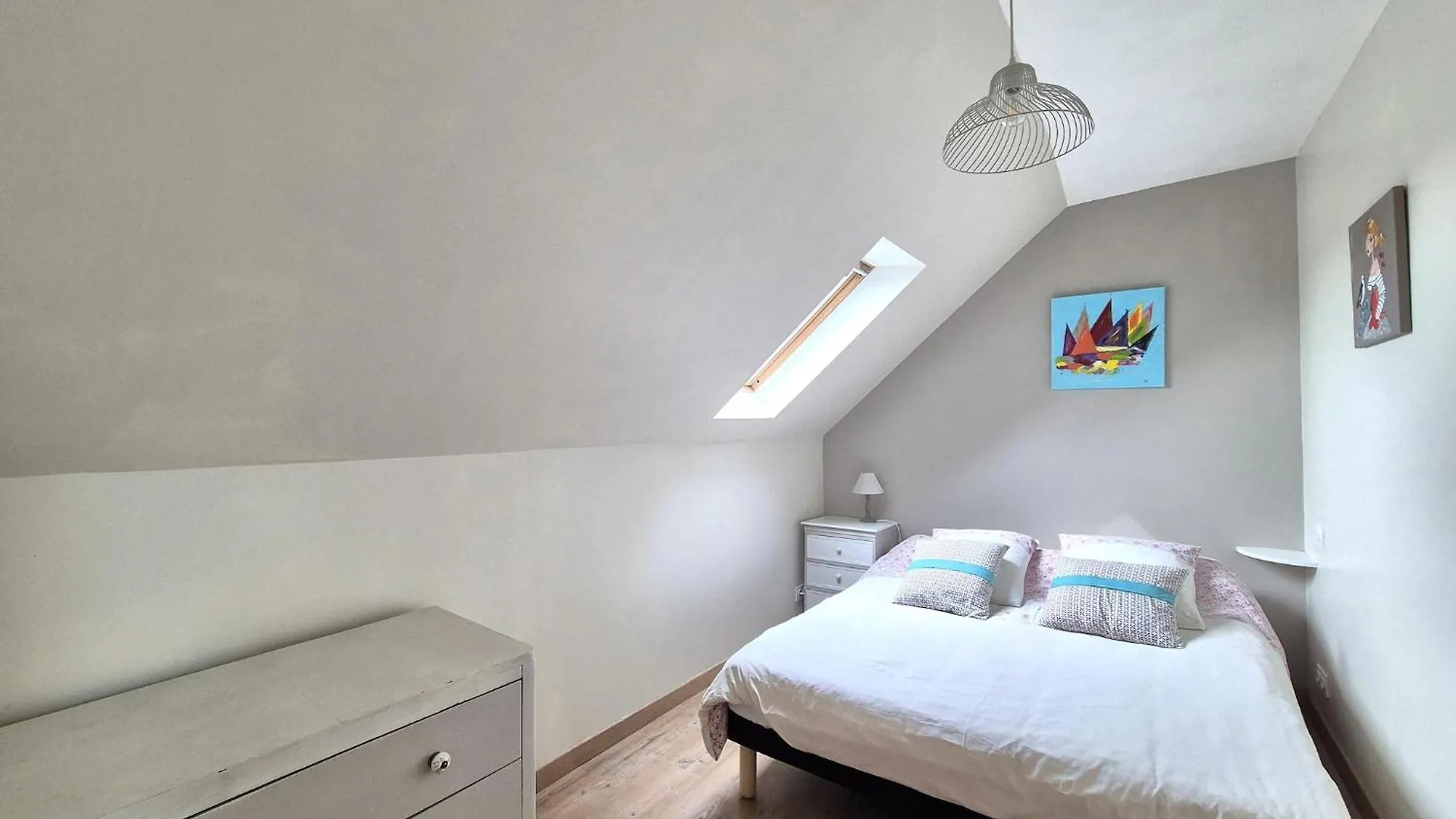 Vakantiehuis Premium Penty In A Quiet Location Near The Beach Plougoulm